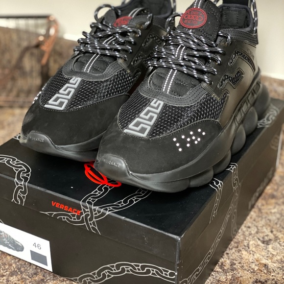 Versace Chain Reaction